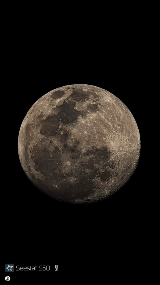2025 10 05 182626 Lunar