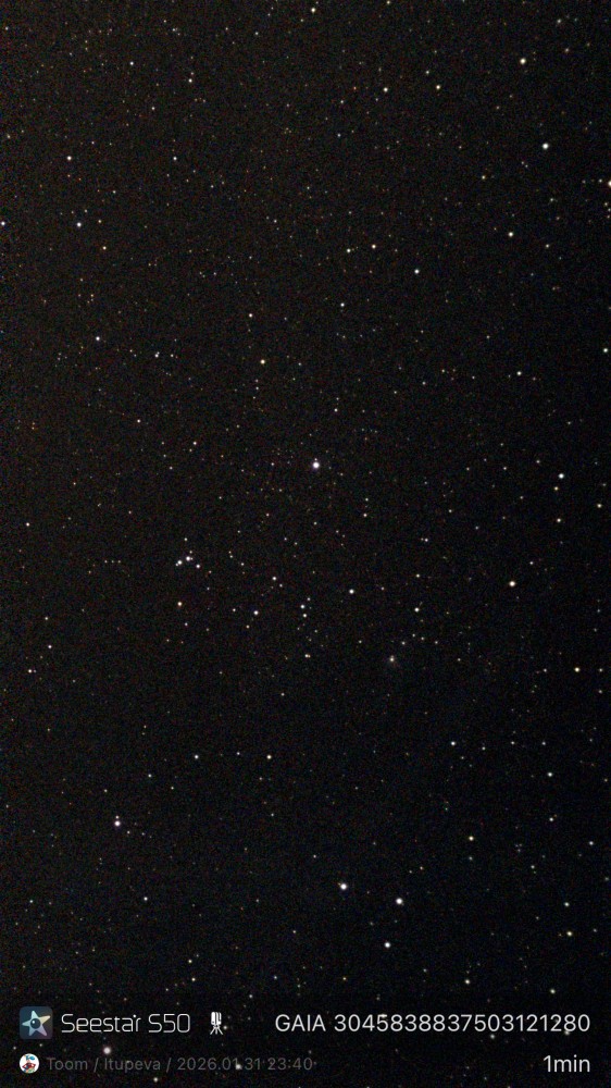 Stacked 11 GAIA 3045838837503121280 5.0s IRCUT 20260131 234051
