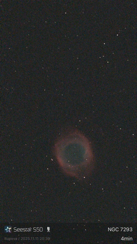 Stacked 19 NGC 7293 10.0s LP 20251111 203906