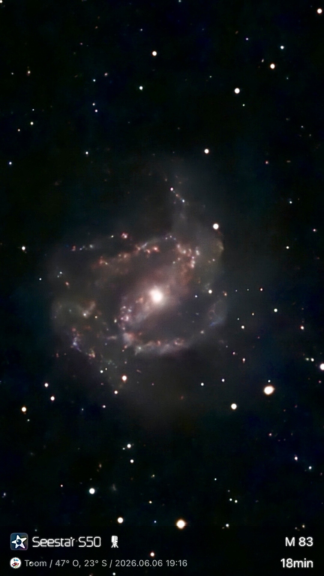 M83 - Galaxia Cata Vento do Sul